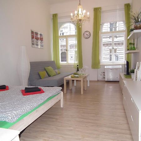 Apartment In The Centre Prag Eksteriør billede