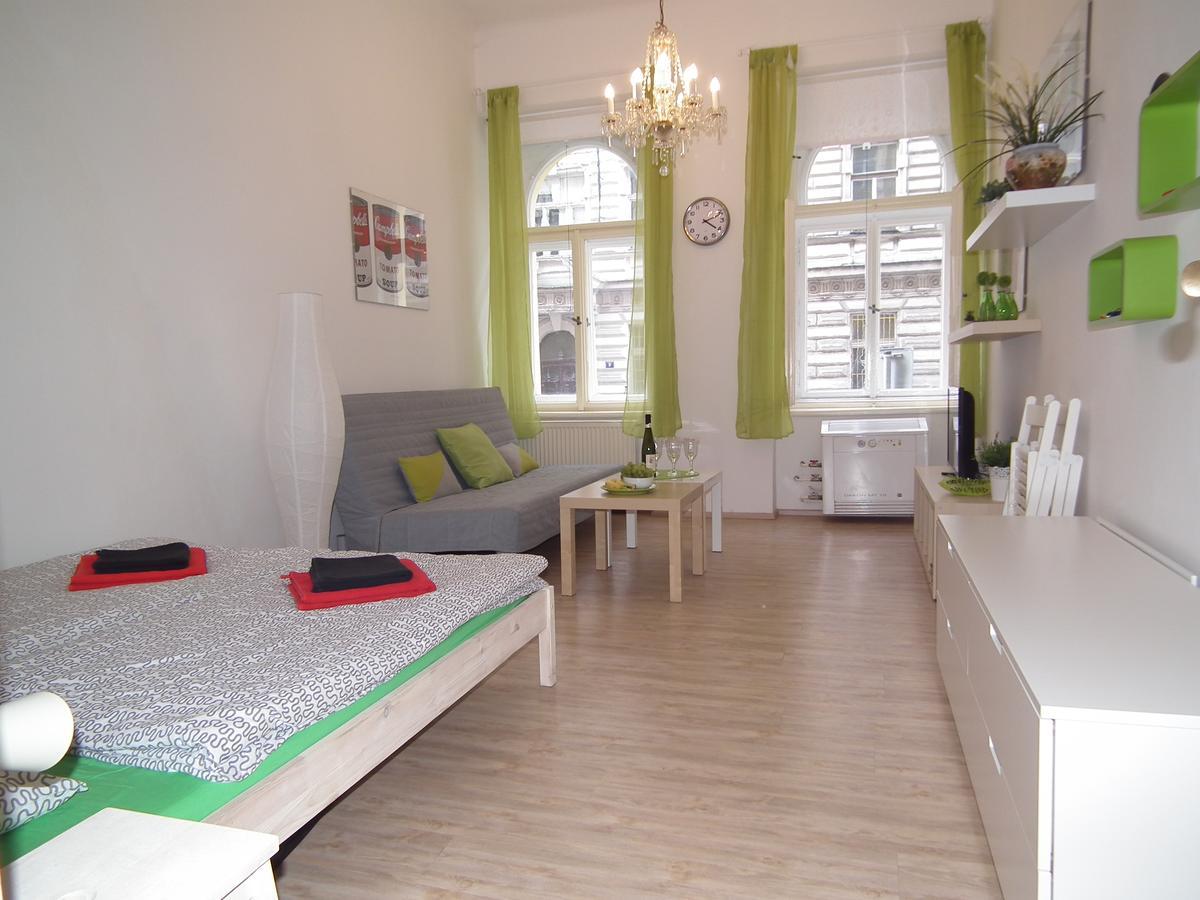 Apartment In The Centre Prag Eksteriør billede